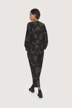 Embroidered leaf bukser