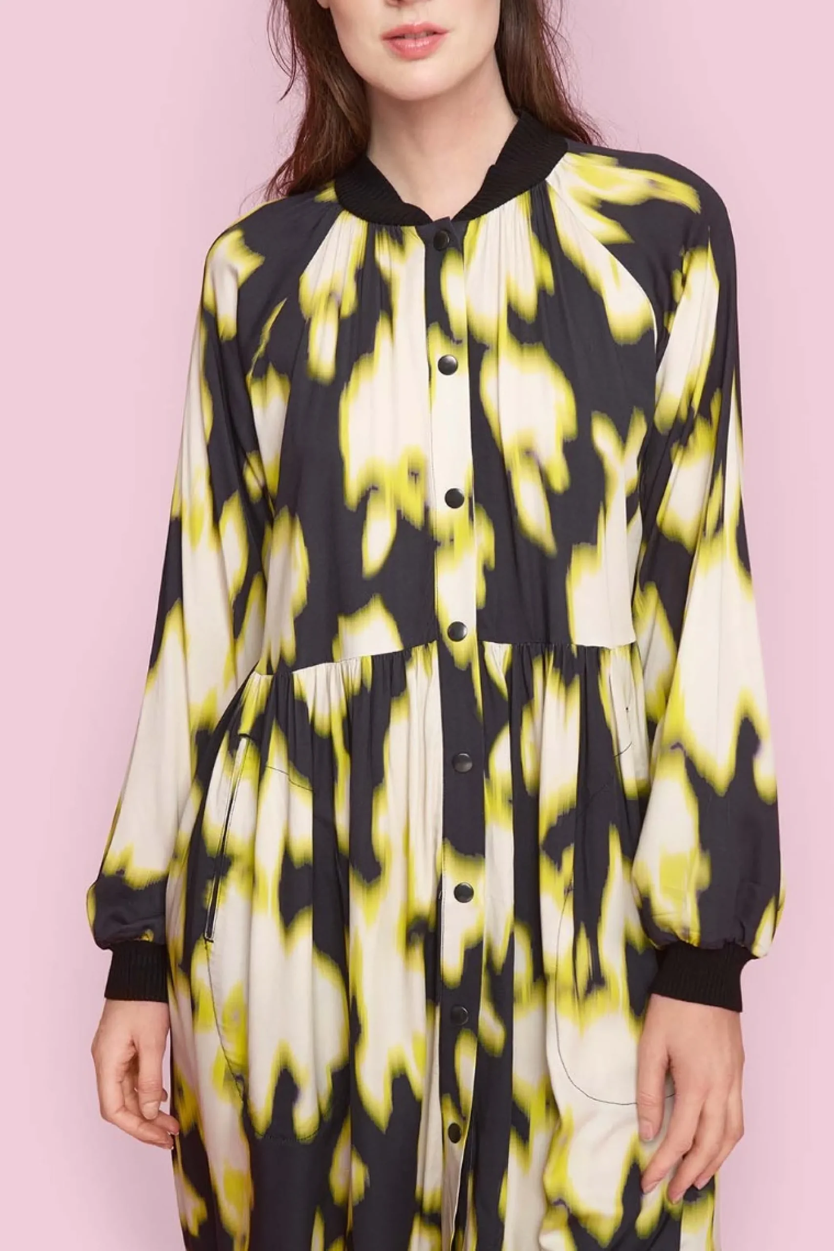 Iki FSC kjole med rib detalje