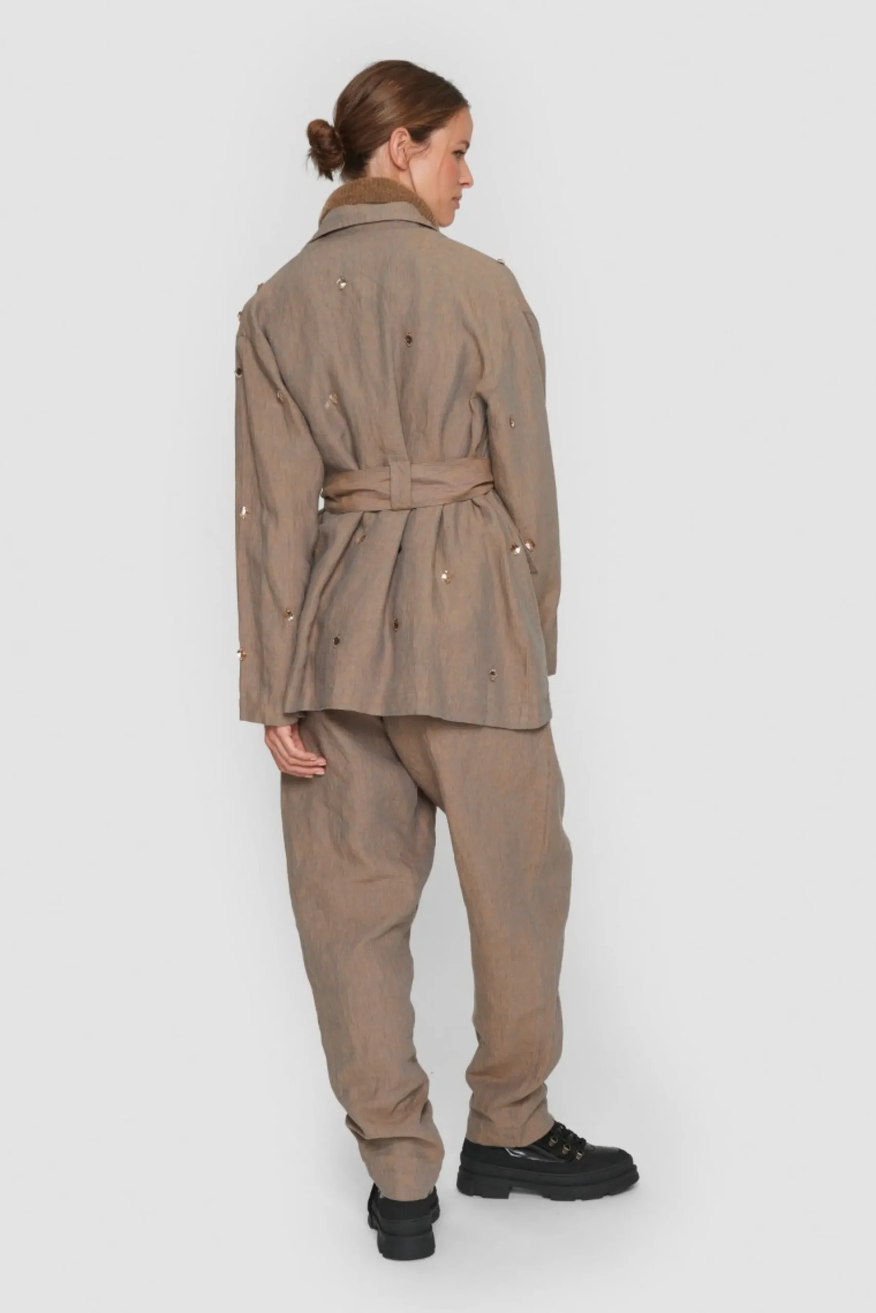 Lazy linen jakke med sten