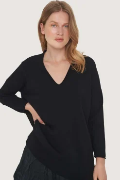 Saku bluse med v-hals